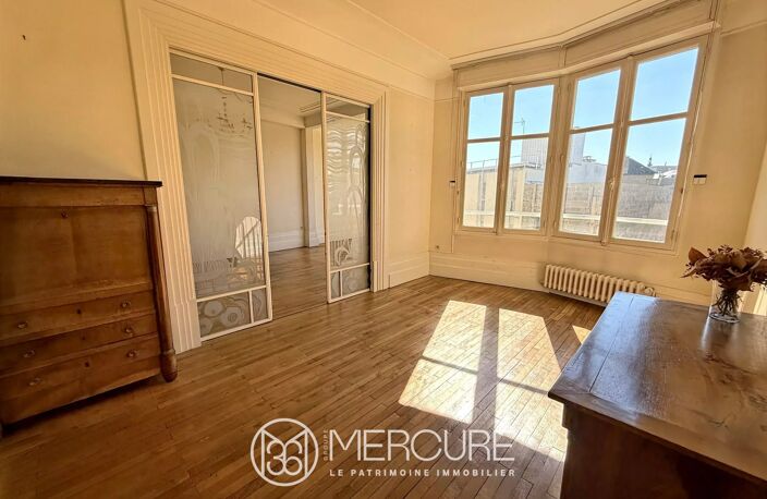 Appartement T5 de 120 m² – Charme Art Déco, beaux volumes et for — photo 2
