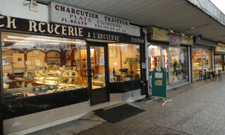 Commerce  105 m² à vendre à Vaux-le-Pénil (77000)