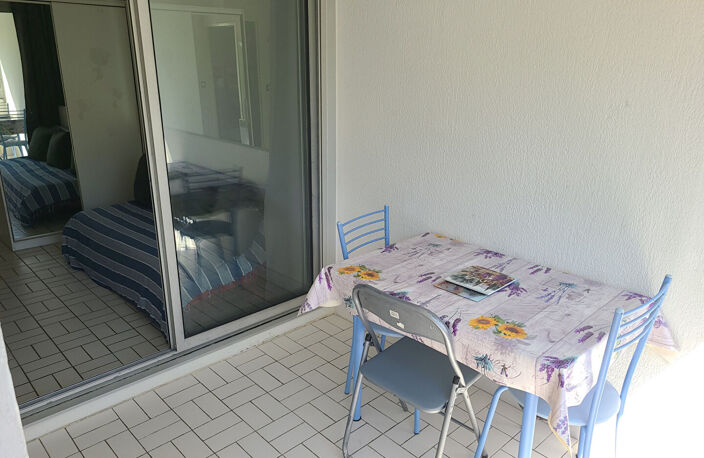 LA GRANDE-MOTTE - STUDIO CABINE MEUBLE - 22,5m2 — photo 3