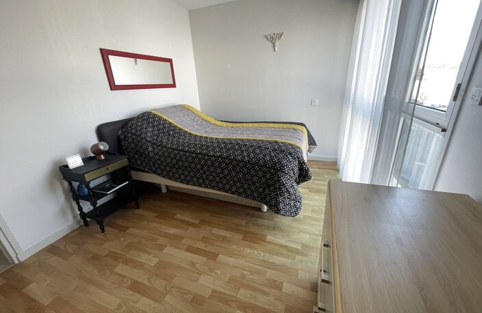 Vue sur le chenal, T3 lumineux — photo 5