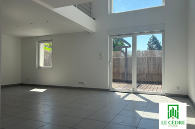 Maison 5 pièces 395000 €
