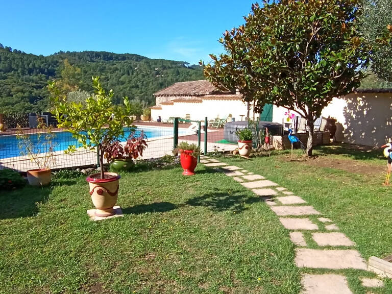 Maison de caractère avec piscine, dépendance et vue dégagée — photo 1