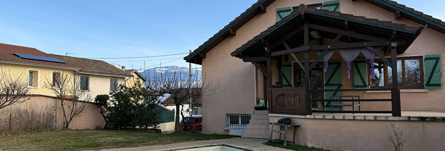Maison 5 Pièces 132 m² à vendre à Charnècles (38140)