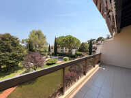 NIMES LA CIGALE Superbe appartement 5 pièces de 117 m2 avec — photo 2