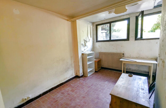 Remise avec fenêtre, chauffage et point d'eau — photo 4