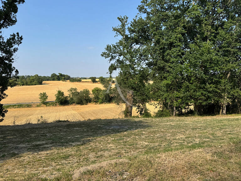 Terrain L Isle Jourdain 1003 m2 — photo 1