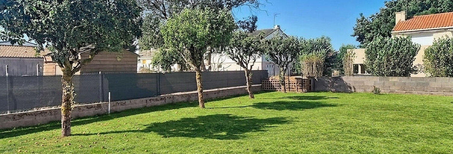 Terrain  300 m² à vendre à Montaigu-Vendée (85600)