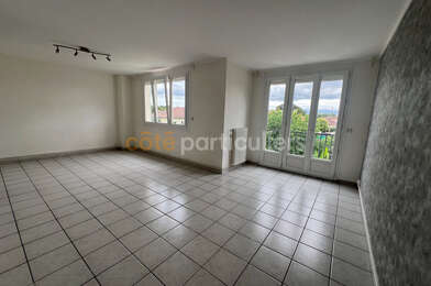 Appartement 5 pièces 146400 €