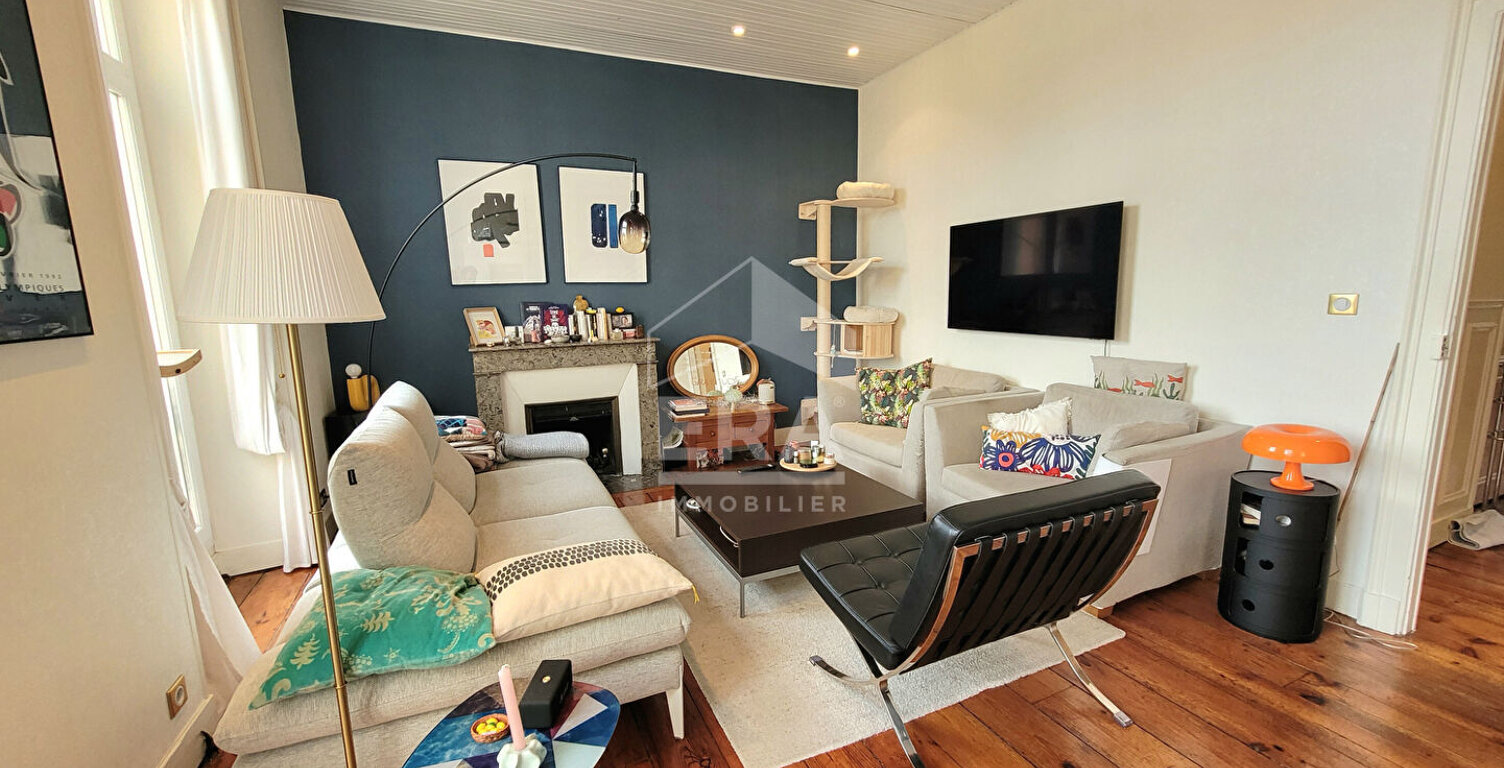LOCATION PAU -  Appartement T3 de 90 m² dans une résidence calme — photo 1