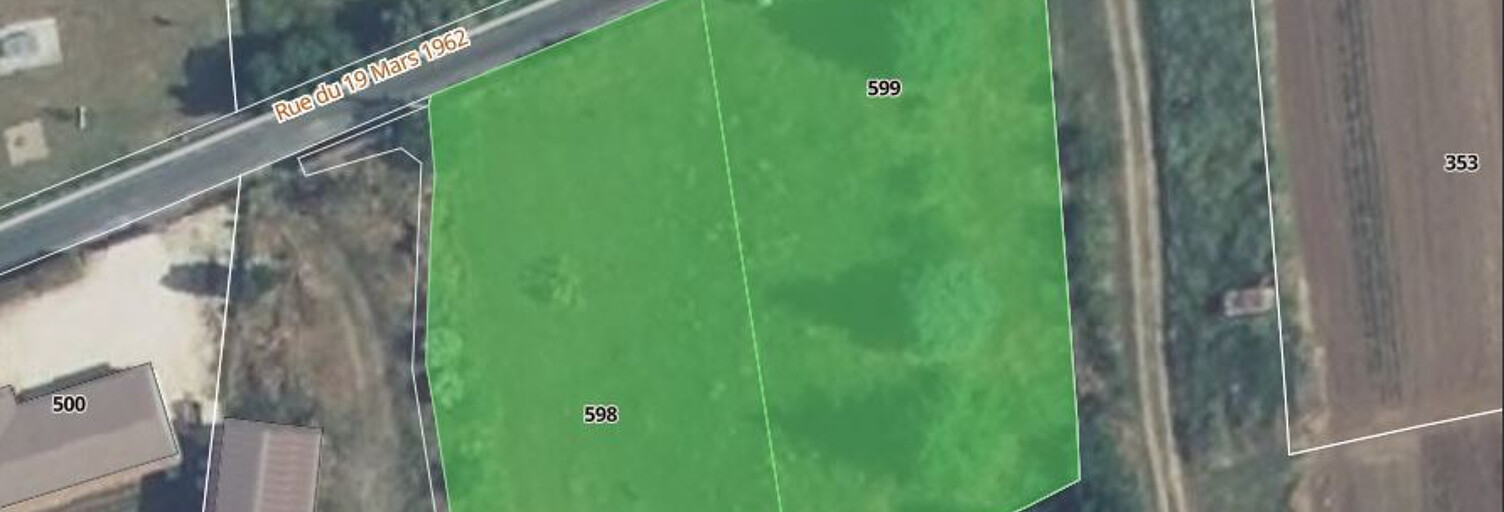 Terrain  2699 m² à vendre à Saint-Genest-d'Ambière (86140)