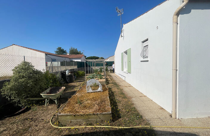 Maison 2 chambres avec véranda, garage et terrain de 578 m²  - Environnement calme — photo 3