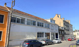 Immeuble  1050 m² à vendre à Nantes (44000)