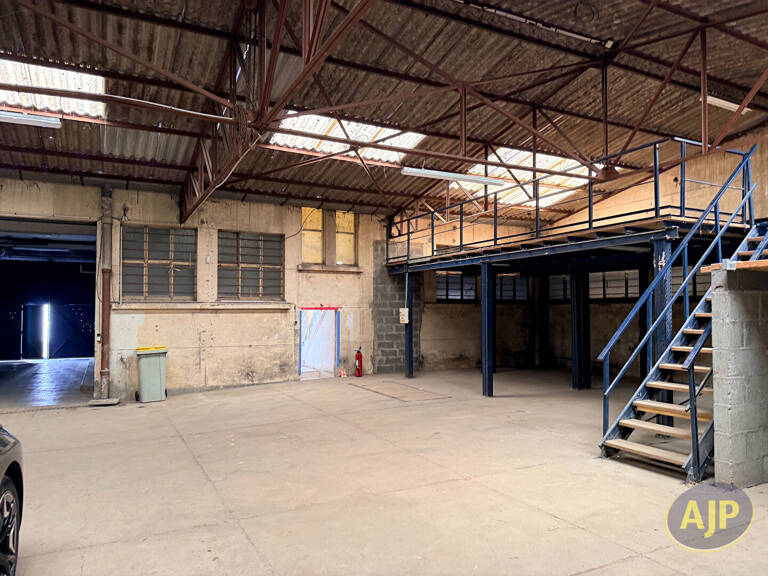 IMMEUBLE 1000M2 NANTES-DALBY — photo 1