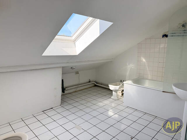 IMMEUBLE 1000M2 NANTES-DALBY — photo du bien
