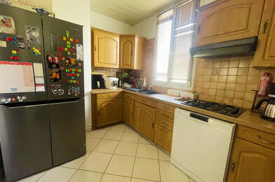 Appartement 4 pièces 129750 €