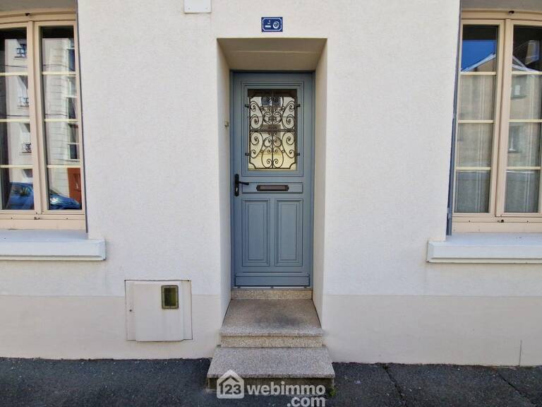 Bureaux - 151m² - La Roche-sur-Yon — photo 1
