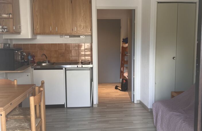 Vente Studio 2 pièces — photo 2