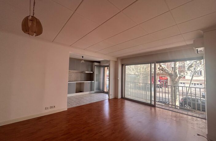 Appartement T4 quartier Théatre — photo 4