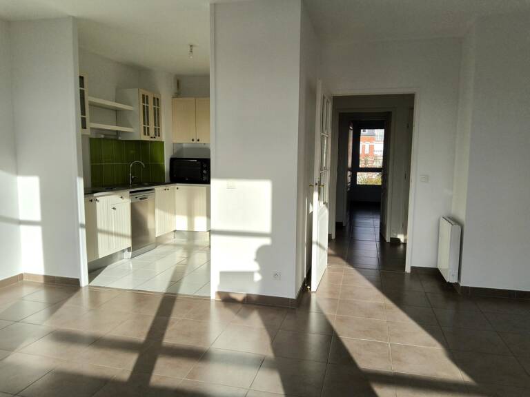 Appartement résidentiel T3  68 m² avec garage  Valenciennes (59300) - Secteur poterne — photo 1