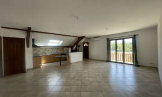 Appartement 5 Pièces 130 m² à louer à Saint-Julien-en-Genevois (74160)