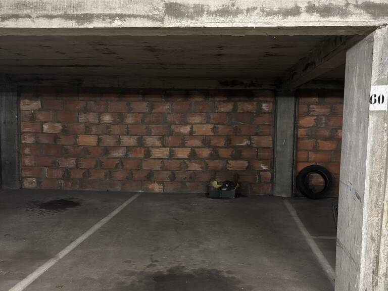 Vente Parking 12 m&sup2; — photo 1