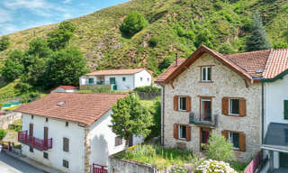 Maison 8 Pièces 159 m² à vendre à Urepel (64430)