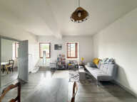 Ensemble de 4 logements au centre ville de St Jean Pied de P — photo 4
