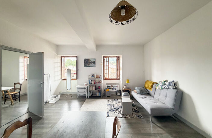 Ensemble de 4 logements au centre ville de St Jean Pied de P — photo 4