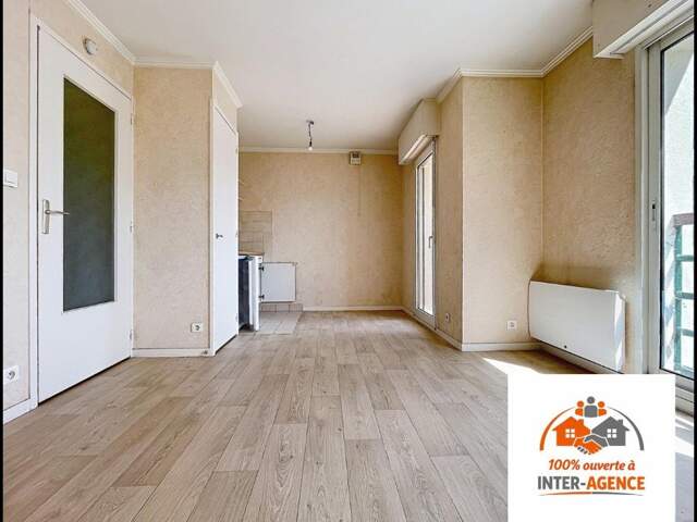 Studio tout à pied- gare - commerces - plage — photo du bien