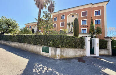 T2 de 60 m2 Le Pradet RDC jardin terrasse — photo du bien