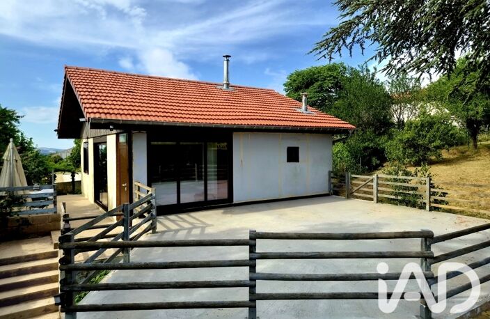 Vente Maison/villa 4 pièces — photo 2