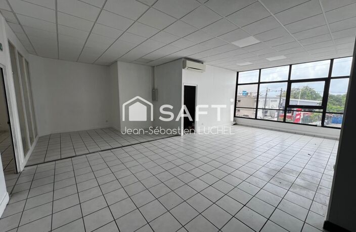 Local commercial de 88 m2 avec vitrine — photo 2