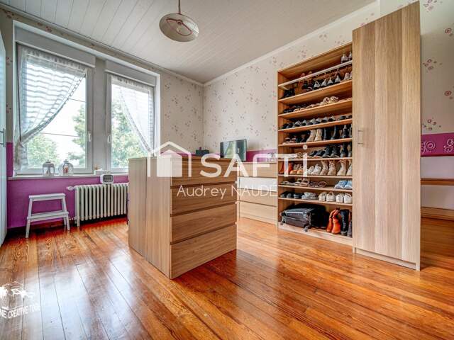 Maison de caractère de 275 m² — photo du bien