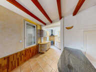 Appartement duplex    83 m2 Carrez / 101 m2 au sol   Proche — photo 2