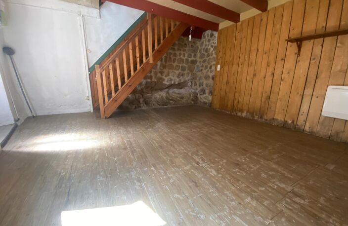 maison en pierre Colombier 60 m² — photo 2