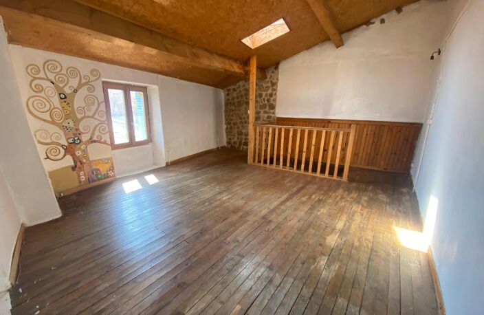 maison en pierre Colombier 60 m² — photo 4