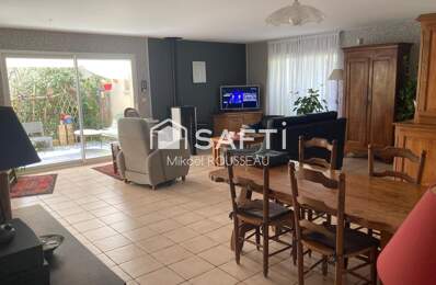 Ensemble immobilier maison / appartement T2 / studio T1 bis de 210 m² de plain pied — photo du bien