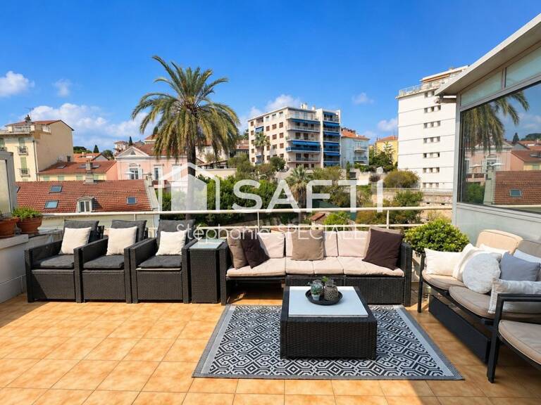 CANNES  DERNIER ÉTAGE | VUE MER PANORAMIQUE | TERRASSE 17 m² | 2 CHAMBRES — photo 1