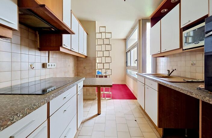 APPARTEMENT A RENOVER 90M² EN LISIERE DE MONTREUIL — photo 4