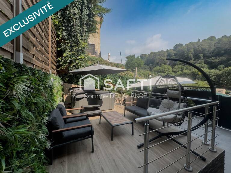 Bas de villa 3 pièces, terrasse, 2 parkings — photo 1