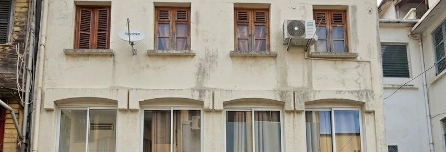 Immeuble  143 m² à vendre à Fort-de-France (97200)