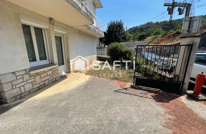 MAISON EN CENTRE VILLE DE 103 M² — photo 3
