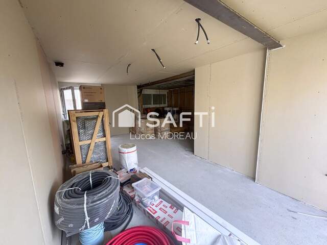 Maison en cours de rénovation à terminer — photo du bien