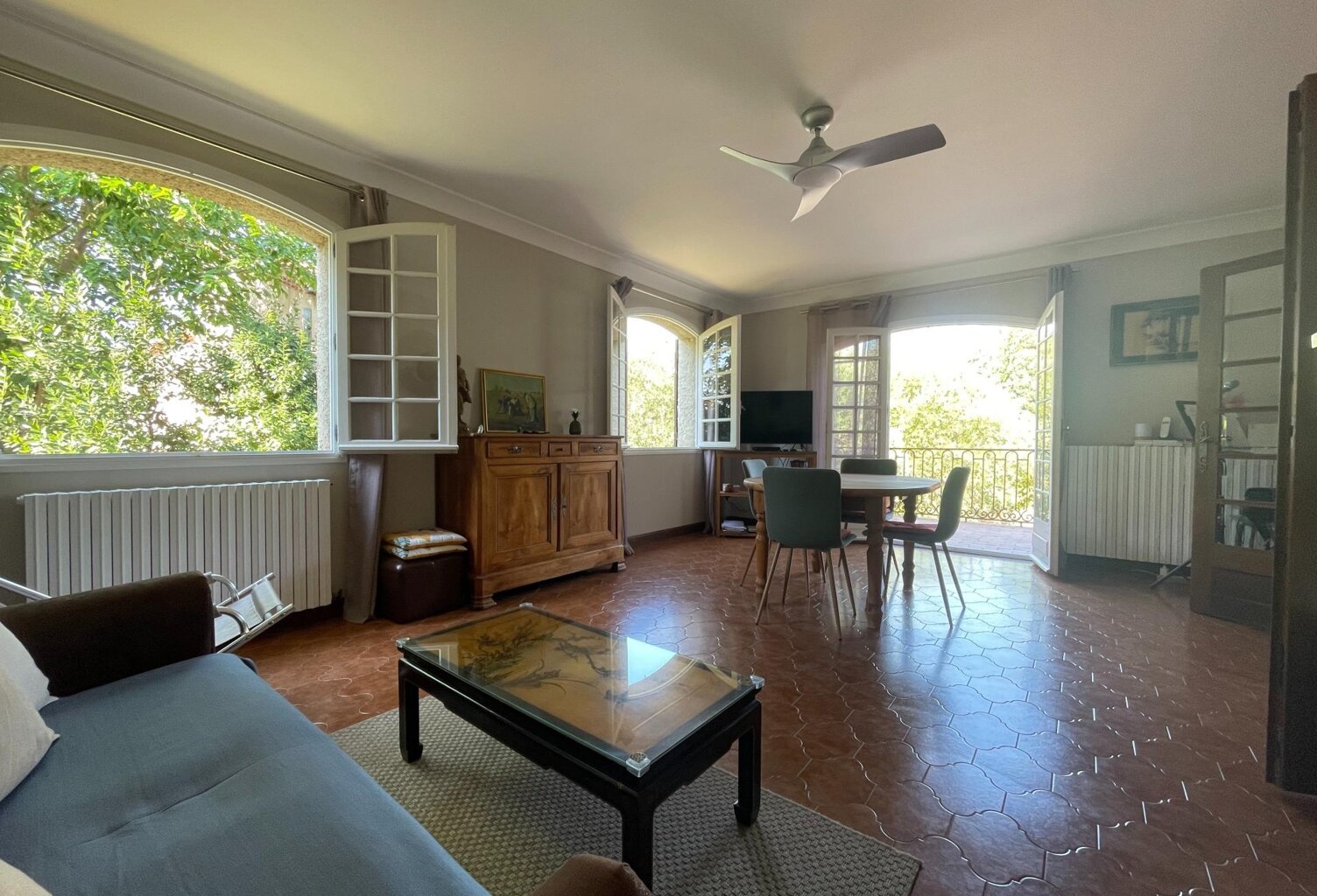 34800 CLERMONT L'HERAULT SUR 1000 M² MAISON FAMILIALE 4 CHAMBRES — photo 1