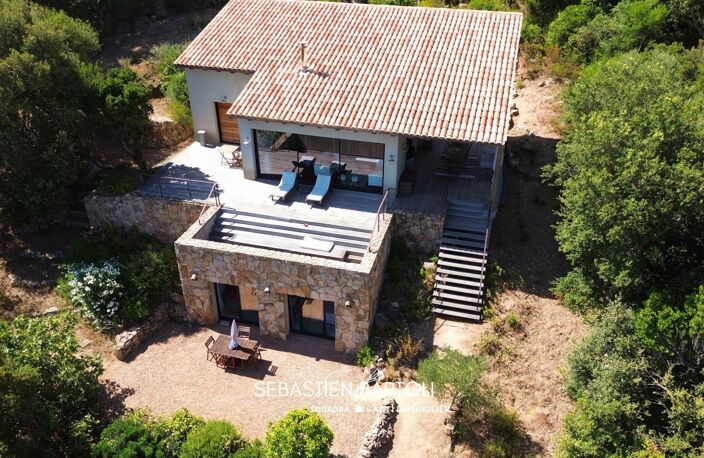 Maison T5 de charme 113m2 avec vue montagne et piscine — photo 4