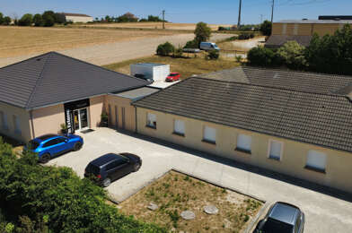 Bureau  630000 €