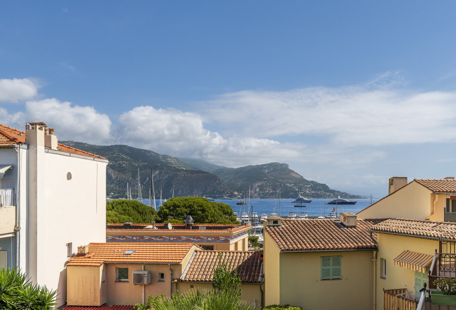 ST-JEAN -CAP-FERRAT - Splendide 4 Pièces 100 m2 proche plage — photo 1
