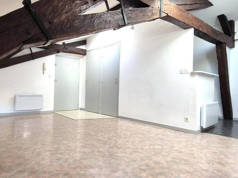 Appartement de charme au dernier étage  Centre-ville de Bourg-en-Bresse — photo 1