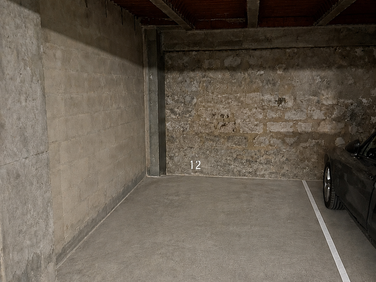 parking rue décres — photo 1