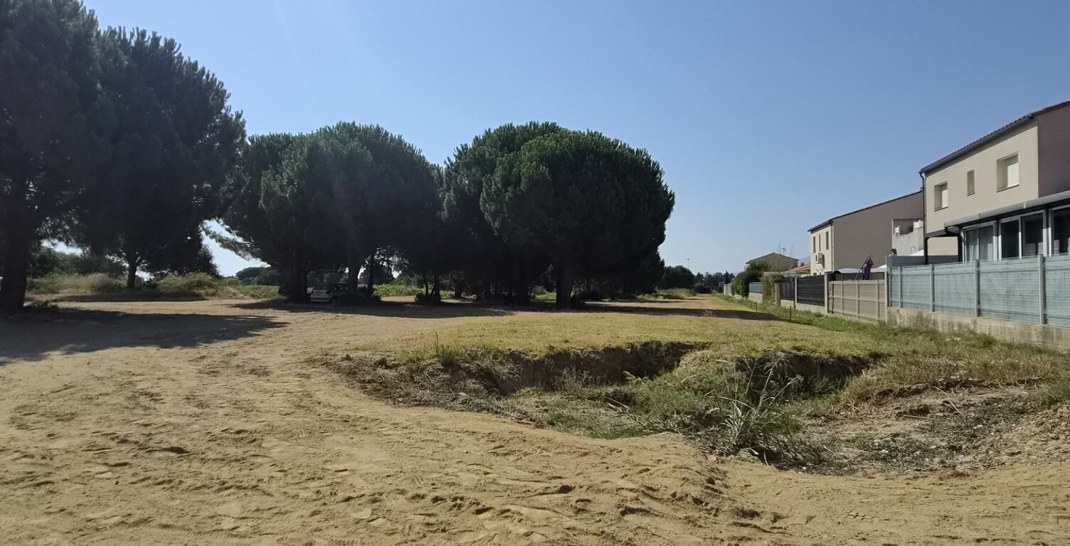 Vente Terrain 271 m&sup2; — photo 1